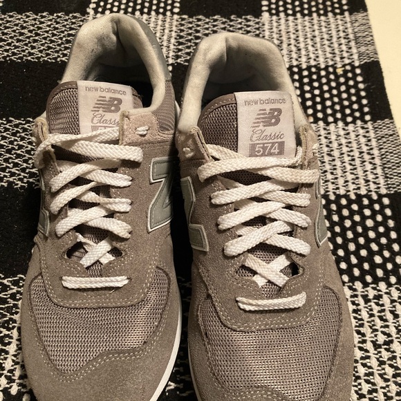 New Balance 574 Classic Like New sz 9 - Picture 4 of 7